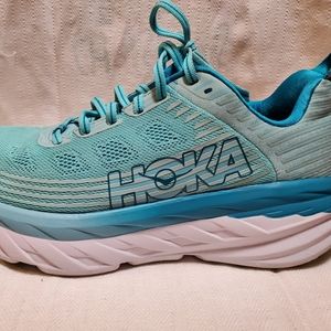 Hoka Bondi